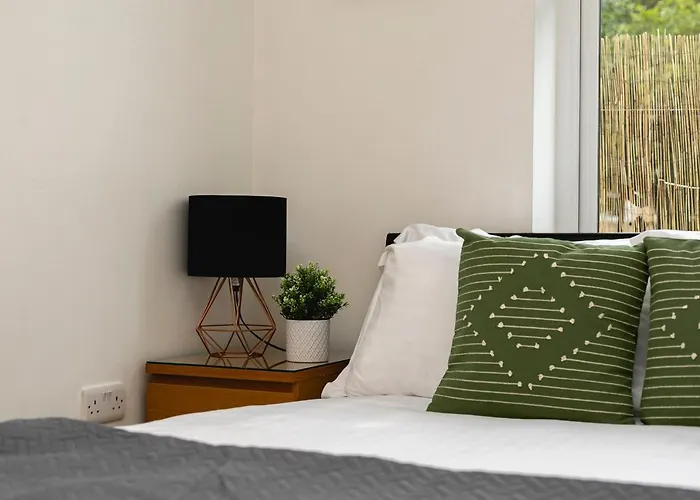 Skyvillion - Lovely 2-Bed Central London Apartment